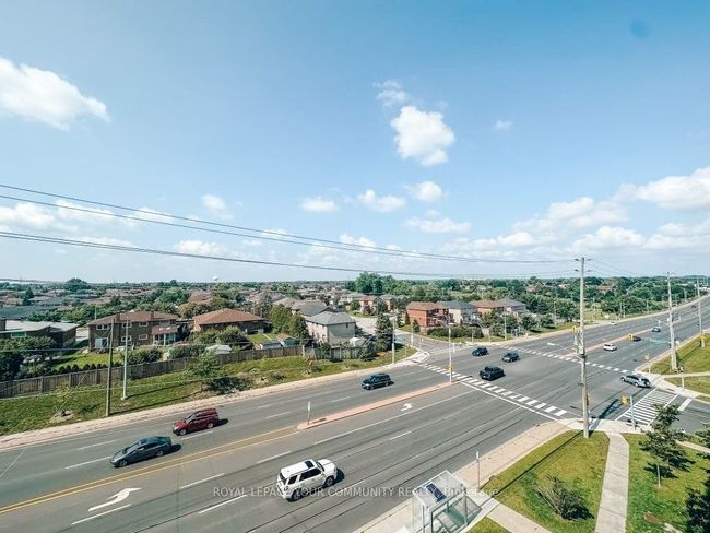 521 - 12 Woodstream Blvd, Condo with 1 bedrooms, 1 bathrooms and 2 parking in Woodbridge ON | Image 15