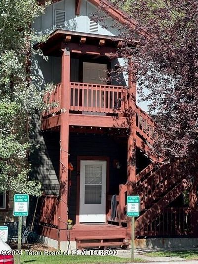 3 - 518 E Kelly Avenue, Condo with 2 bedrooms, 2 bathrooms and null parking in Jackson WY | Image 1