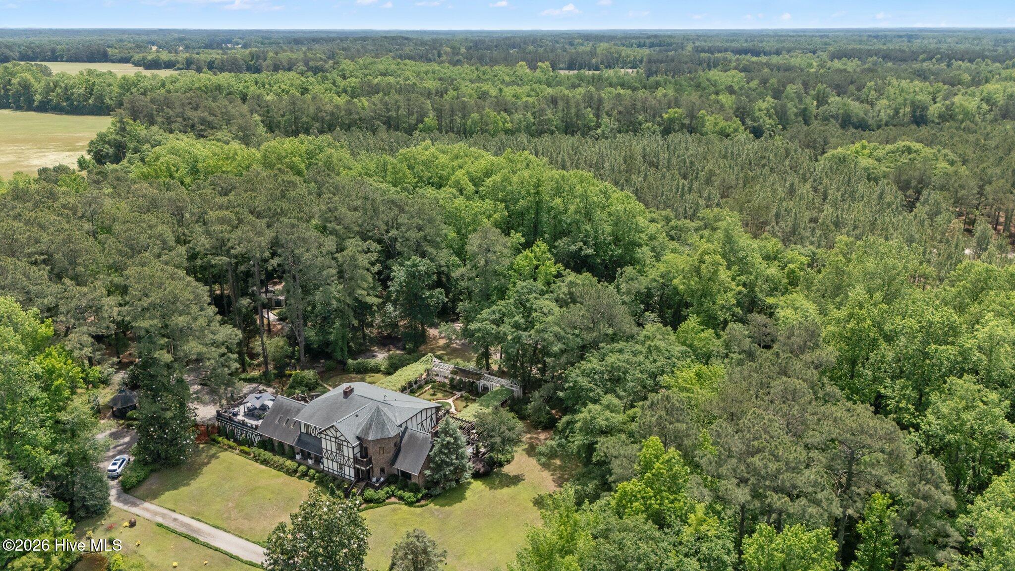 Residential in Fairmont 3