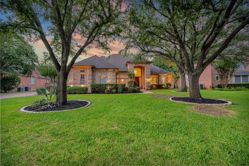 710 Longford Dr, Southlake, TX, 76092-8604 | Card Image