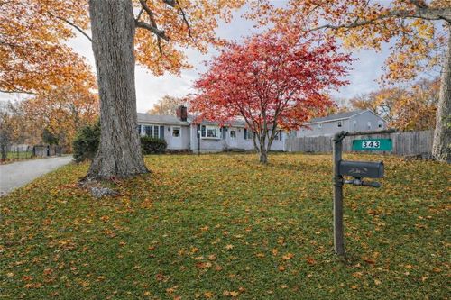 343 American Legion Hwy, Westport, MA, 02790-4127 | Card Image