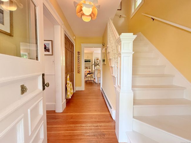 137 Main St, House other with 3 bedrooms, 2 bathrooms and 3 parking in Chester CT | Image 8