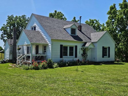 7760 Squirrel Spur Rd, Meadows of Dan, VA, 24120-4210 | Card Image
