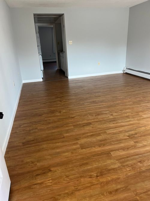 806 Cocheco Court, Dover, NH, 03820 | Card Image