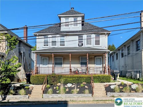 1083 Main St, HELLERTOWN, PA, 18055-1526 | Card Image