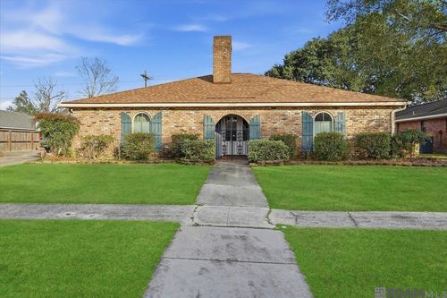 3757 Sessions Dr, Baton Rouge, LA, 70816-2770 | Card Image