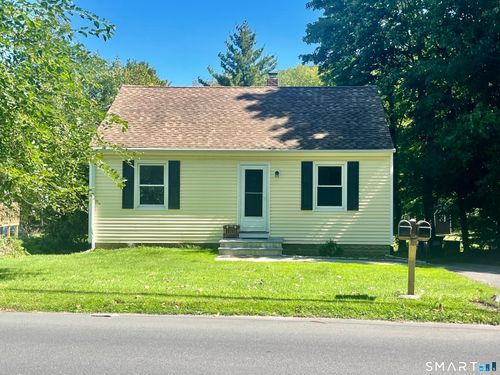 77 Wooster St, Bethel, CT, 06801-8002 | Card Image