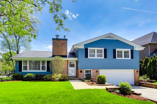 2401 Maple Ave, Northbrook, IL, 60062-5211 | Card Image