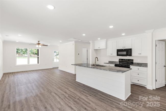 814 Generation Ln, House other with 3 bedrooms, 2 bathrooms and null parking in Clover SC | Image 11