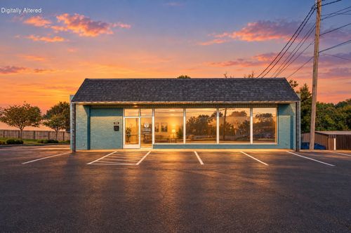 172 Versailles Rd, Frankfort, KY, 40601-3208 | Card Image