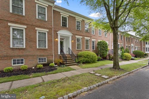 83 Malsbury St, Robbinsville, NJ, 08691-4127 | Card Image