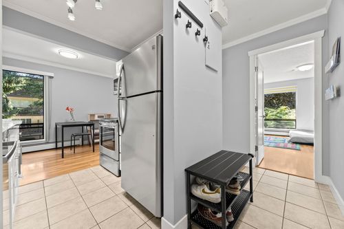204-330 Cedar St, New Westminster, BC, V3L3P1 | Card Image