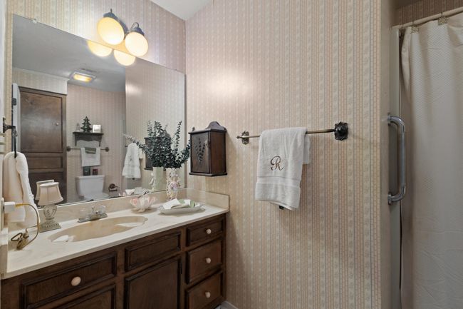 Primary bedroom bath | Image 21