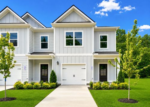 147 Ironhorse Way, Dickson, TN, 37055-5074 | Card Image