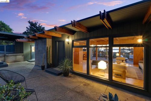 21 Norwood Ave, Kensington, CA, 94707-1118 | Card Image