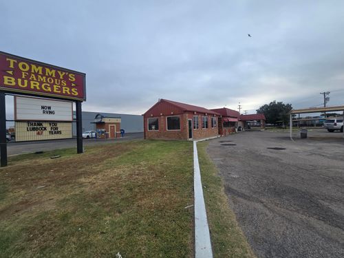 117 University Ave, Lubbock, TX, 79415-2842 | Card Image