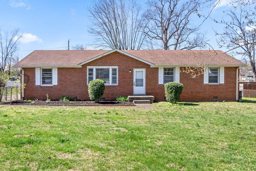 205 Morningside Dr, Clarksville, TN, 37042-3353 | Card Image