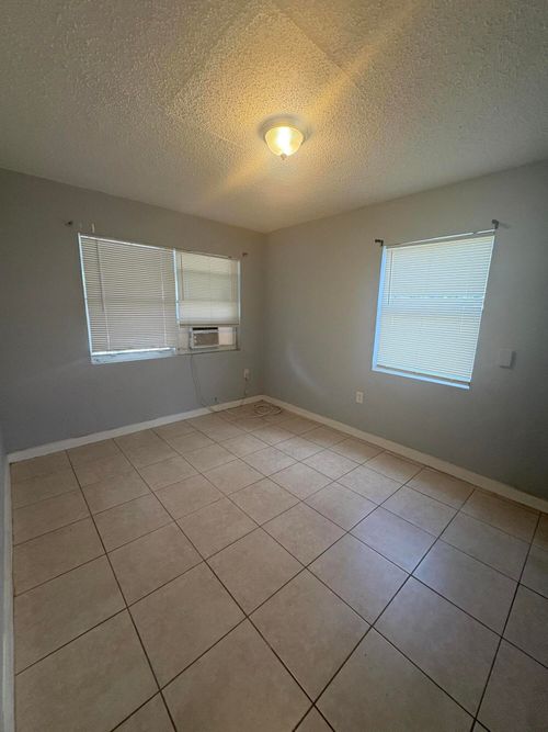a-3172 N 2nd Ave Avenue N, Palm Springs, FL, 33461 | Card Image