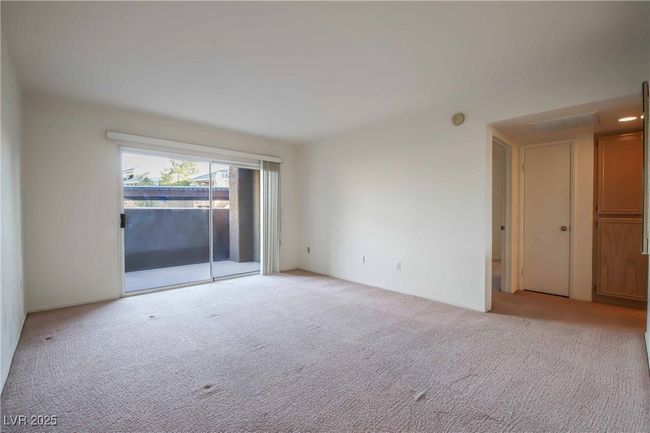 1115 - 8070 W Russell Rd, Condo with 1 bedrooms, 1 bathrooms and null parking in Las Vegas NV | Image 4