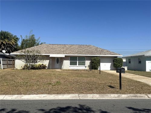 9167 108th St, SEMINOLE, FL, 33772-3746 | Card Image