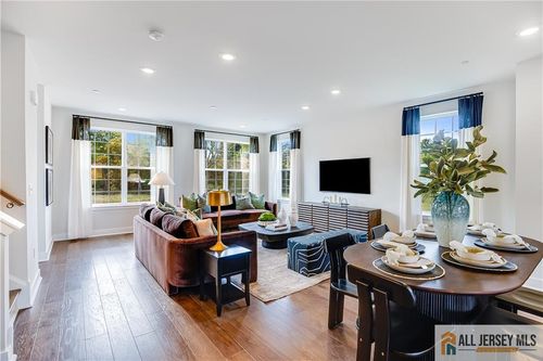 104 Fred Clark Dr, PENNINGTON, NJ, 08534-3009 | Card Image