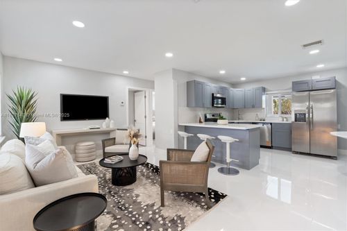410 Ne 58th Ct, Oakland Park, FL, 33334-1839 | Card Image