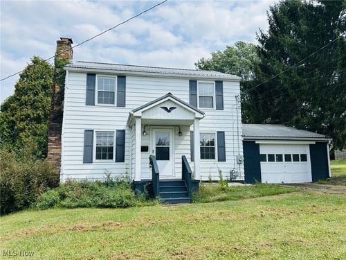 3938 Brightway St, Weirton, WV, 26062-4372 | Card Image