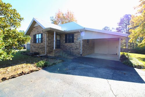 11 Melton Rd, Wildersville, TN, 38388-8430 | Card Image