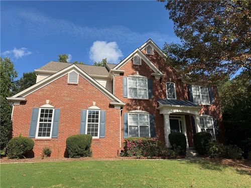 555 Midhurst Pl, Suwanee, GA, 30024-1558 | Card Image