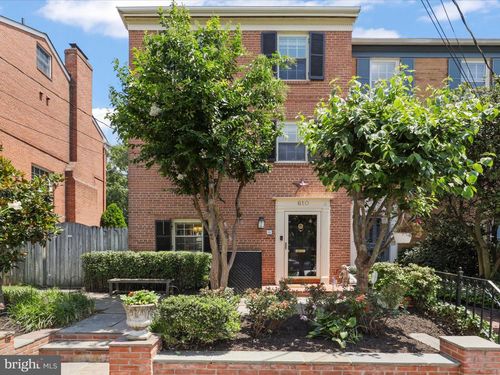 610 S Royal St, ALEXANDRIA, VA, 22314-4142 | Card Image