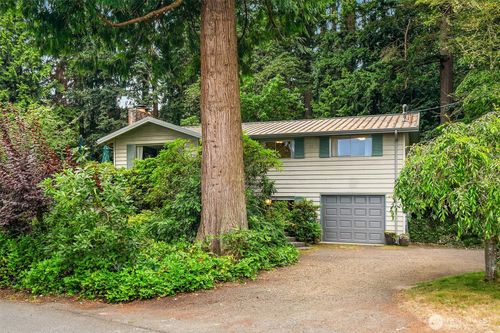 10218 Sw Tillicum Ln, Vashon, WA, 98070-7066 | Card Image
