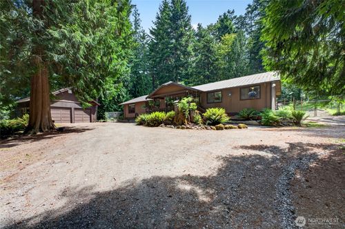 21005 197th Ave E, Orting, WA, 98360 | Card Image