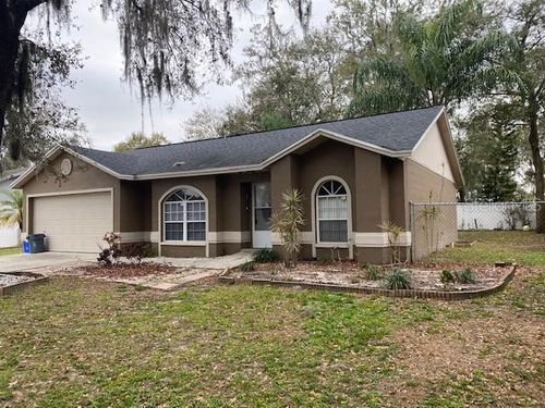 3938 Creek Woods Dr, PLANT CITY, FL, 33563-4086 | Card Image