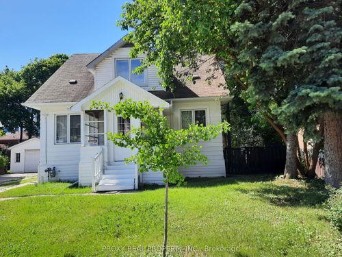 205 Maplehurst Ave, North York, ON, M2N3C3 | Card Image
