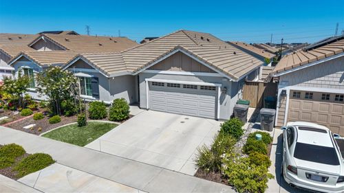 4176 Gossamer, Roseville, CA, 95747 | Card Image