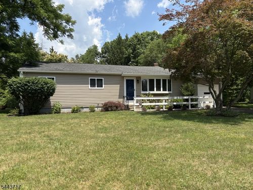 60 Meadowbrook Dr, Hillsborough, NJ, 08844-4810 | Card Image