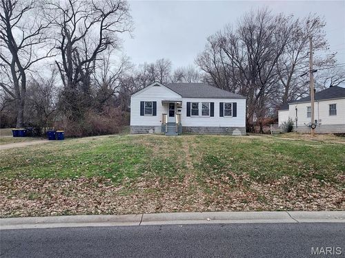 3525 Eastridge Ln, Saint Ann, MO, 63074-3003 | Card Image