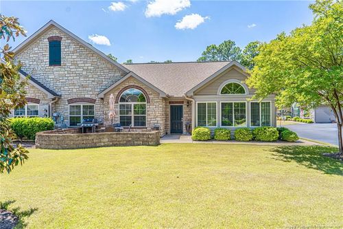 107 W Chelsea Ct, Southern Pines, NC, 28387-2284 | Card Image