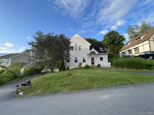 197 Underhill Ave, Yorktown Heights, NY, 10598-4537 | Card Image