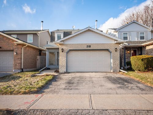 218 Mullen Dr, Thornhill, ON, L4J2P1 | Card Image