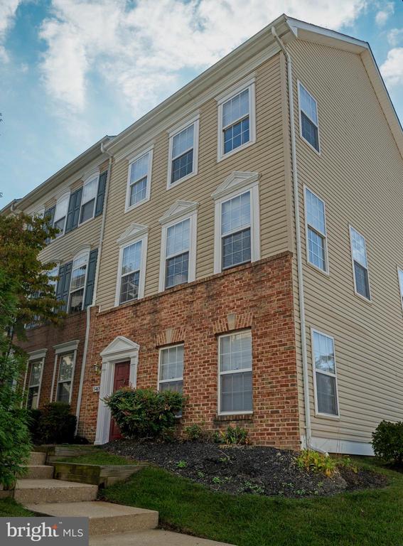 Rhapsody Ct, Cockeysville, MD 21030