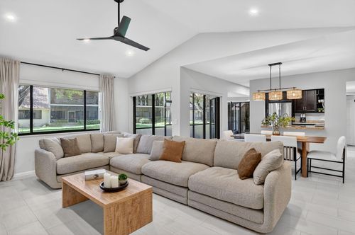 a-5530 Coach House Cir, Boca Raton, FL, 33486-8633 | Card Image