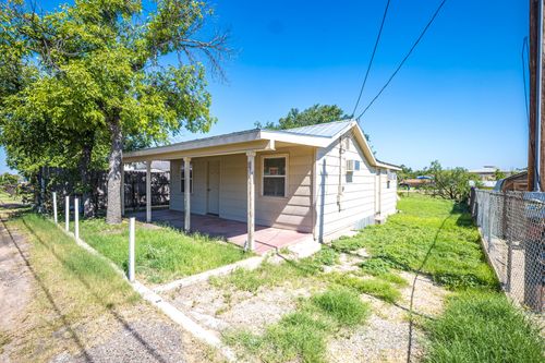 2006 Santa Rosa Street, Ozona, TX, 76943 | Card Image