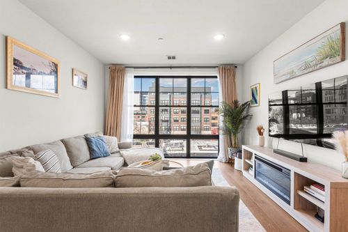 302-386 5th St, Jersey City, NJ, 07302-2227 | Card Image