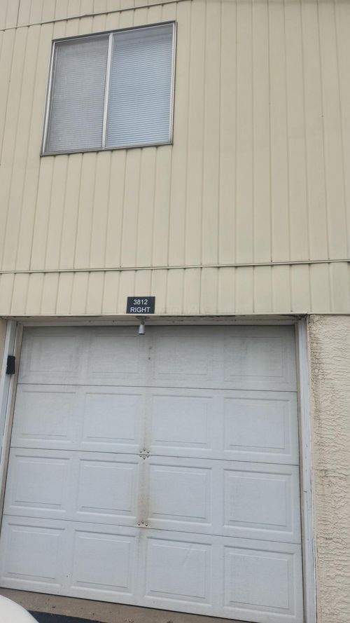 4e-3812 Charbonnett Ct, Columbus, OH, 43232-4912 | Card Image