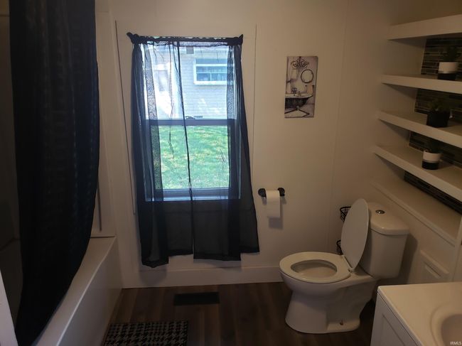 9067 W 290 N, House other with 4 bedrooms, 1 bathrooms and null parking in Delphi IN | Image 21