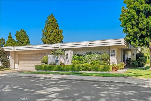 b-5587 Via Dicha, Laguna Woods, CA, 92637 | Card Image