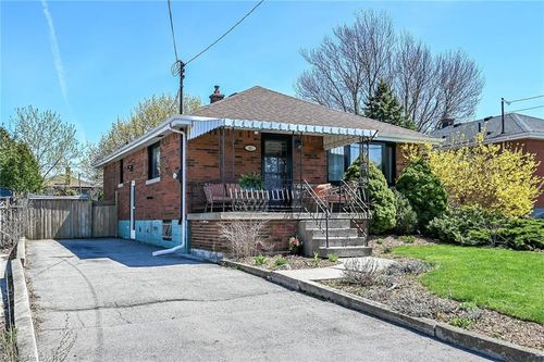 365 E 18th St, Hamilton, ON, L9A4P7 | Card Image