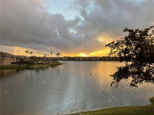 apt-312b-1301 Sw 134th Way, Pembroke Pines, FL, 33027-1895 | Card Image