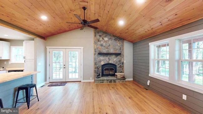 542 Hidden Acres Rd, House other with 3 bedrooms, 3 bathrooms and null parking in MOUNT STORM WV | Image 15